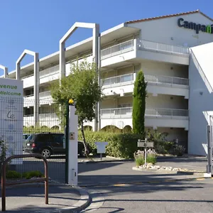 מלון Campanile Sud - Pont De L'arc