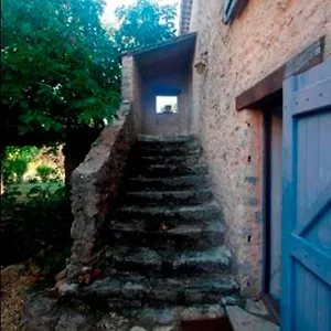 https://bb-jardins-de-vies.fr-provencehotel.com